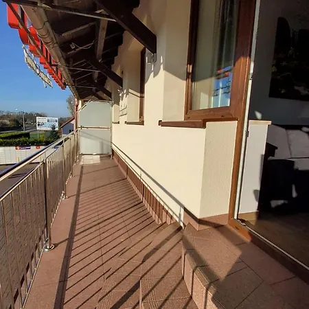 Apartamenty Turkus Mscice Exterior photo